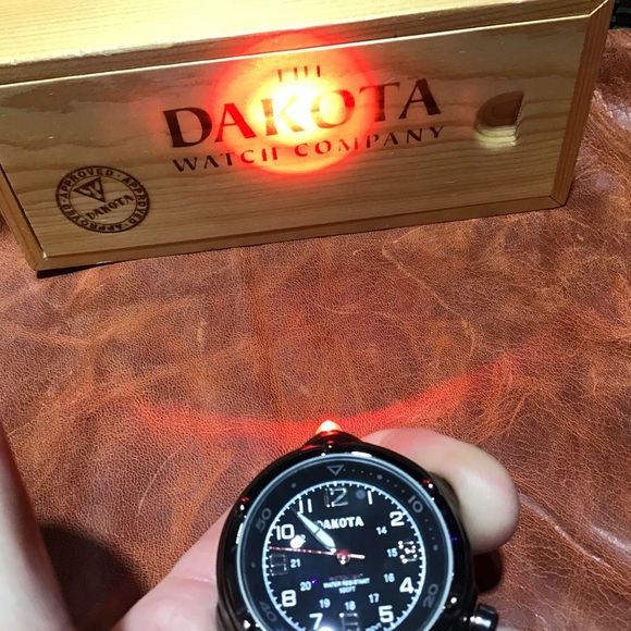 Dakota Clip Watch w/Microlight - Picture 8 of 8